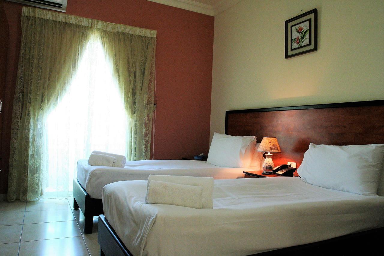 Byblos Comfort Hotel Extérieur photo